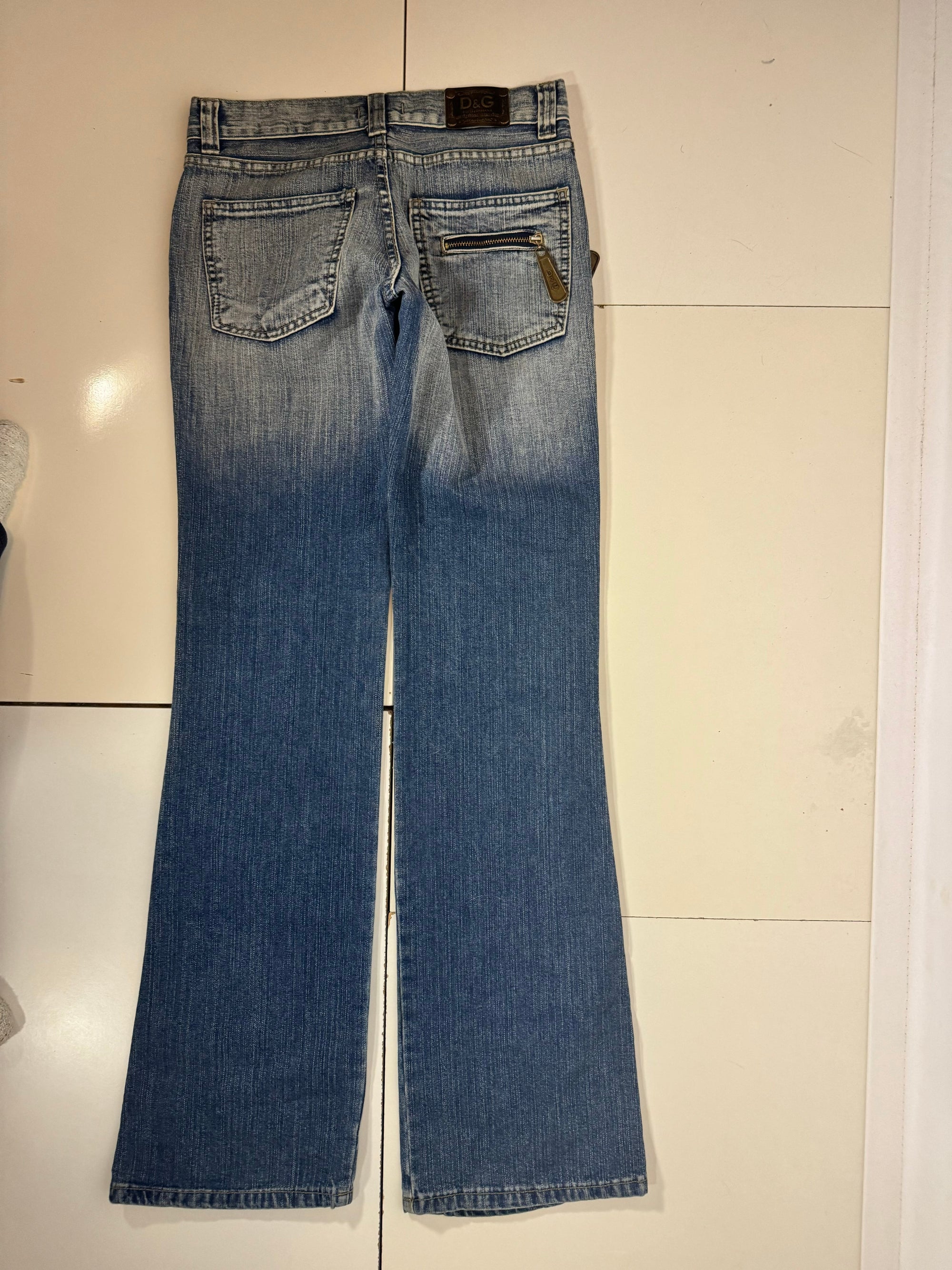 Slitna jeans