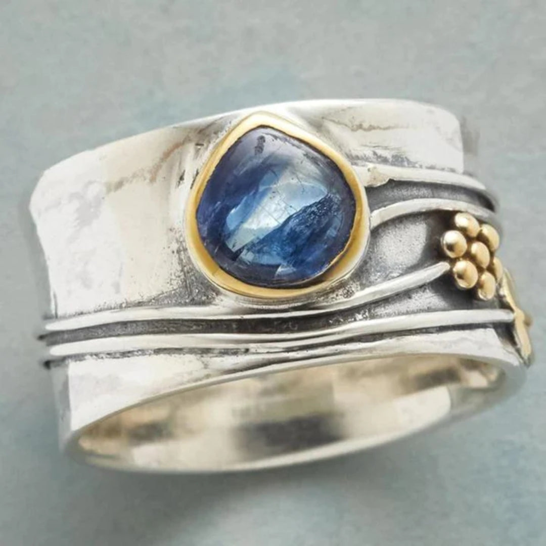 Vintage ring med blå stein