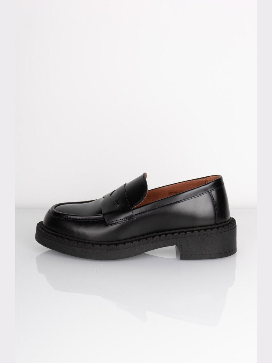 Nayeli Loafers